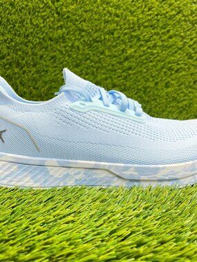 Flux Adapt Runner Blue White Mens Size 10.5 Running Athletic Walking Knit Shoes